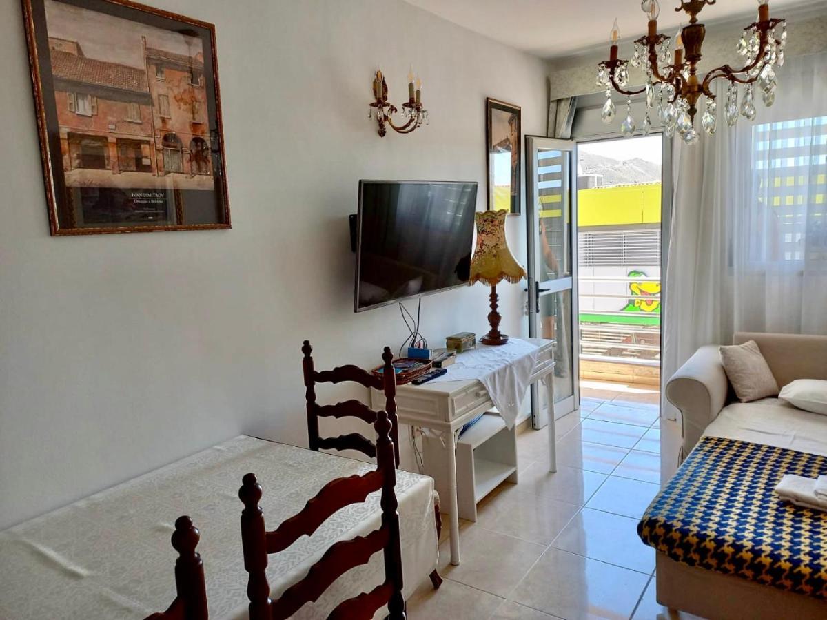 Cosy Apartment With Rooftop Terrace And Wifi Valle de San Lorenzo Kültér fotó