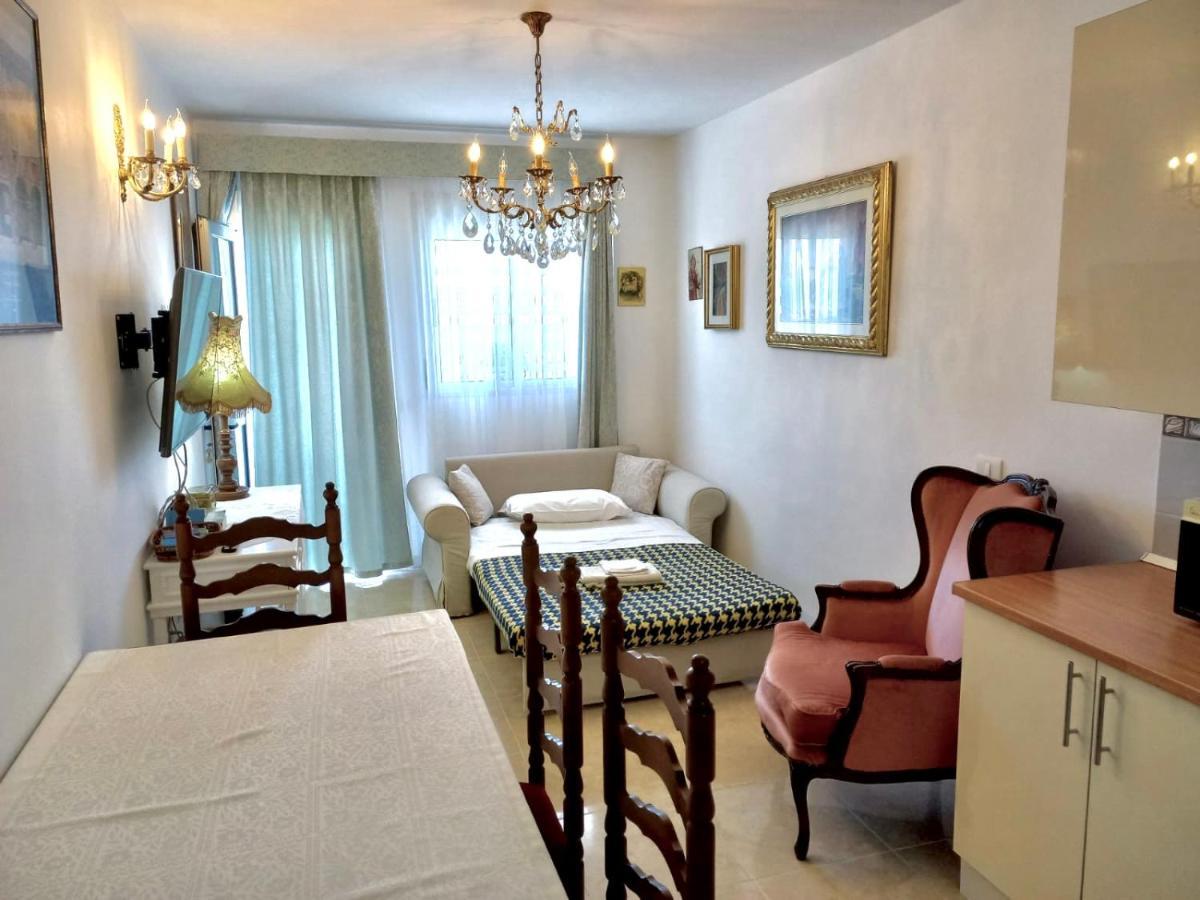 Cosy Apartment With Rooftop Terrace And Wifi Valle de San Lorenzo Kültér fotó