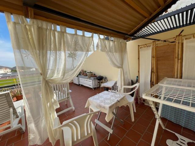 Cosy Apartment With Rooftop Terrace And Wifi Valle de San Lorenzo Kültér fotó
